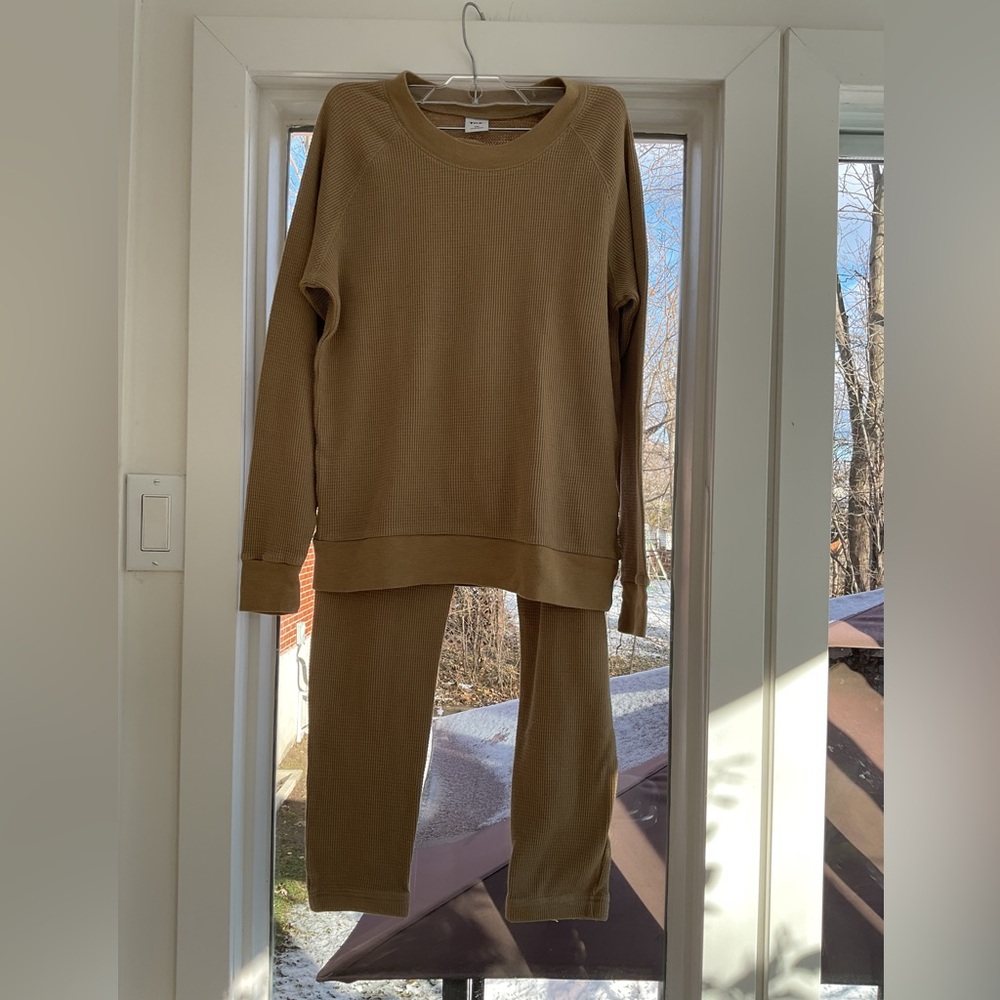 TNA Aritzia Waffle Knit Pants and shirt set